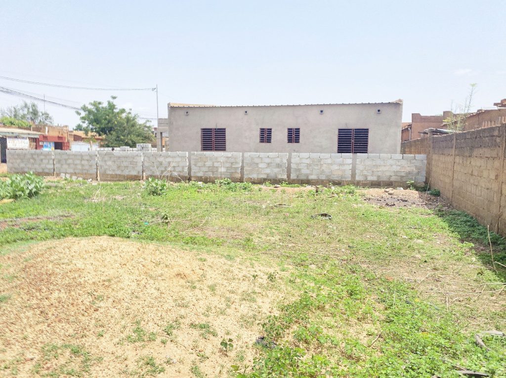 03 PARCELLES CLÔTURÉES À VENDRE – GODOMEY AÏMÉVO